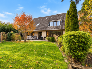 Terrasse mit Garten